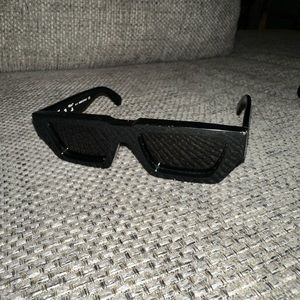 Off White Manchester Unisex Sunglasses